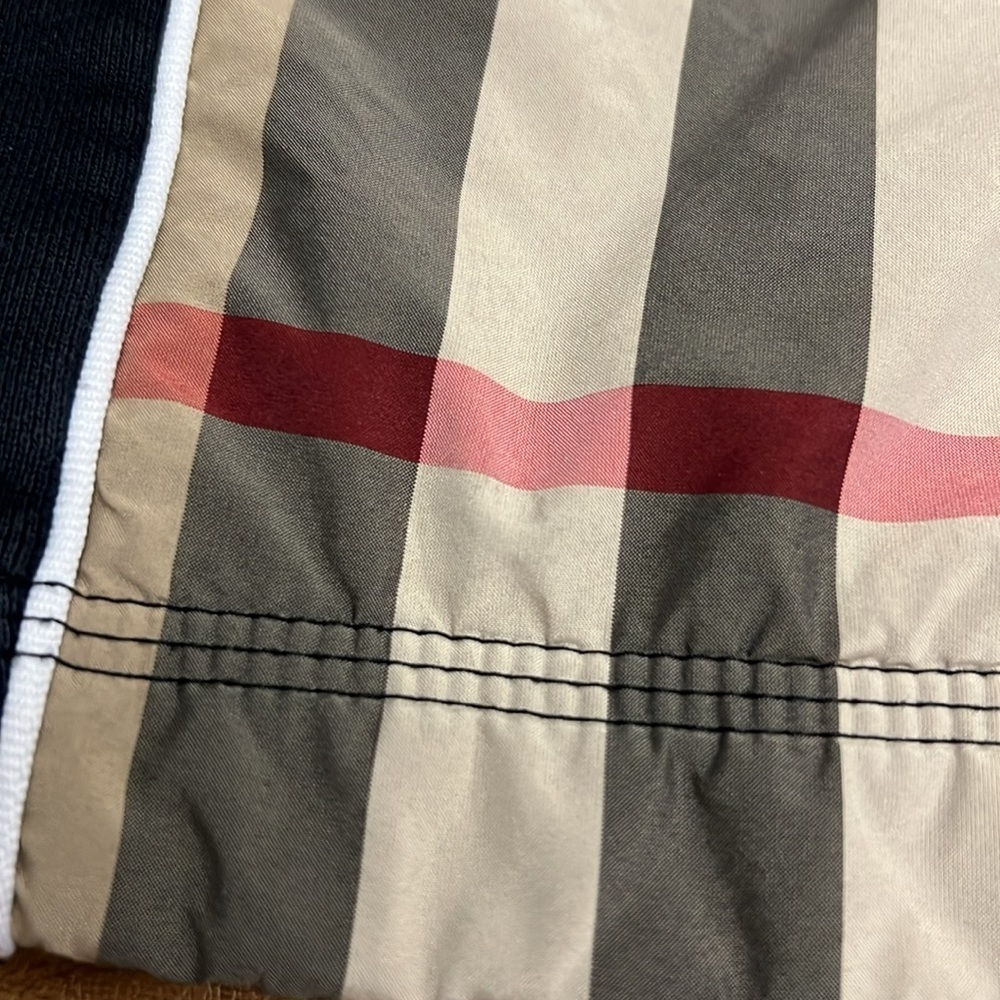 Burberry Vintage Check-Panel Shorts  size 10 - Picture 8 of 9